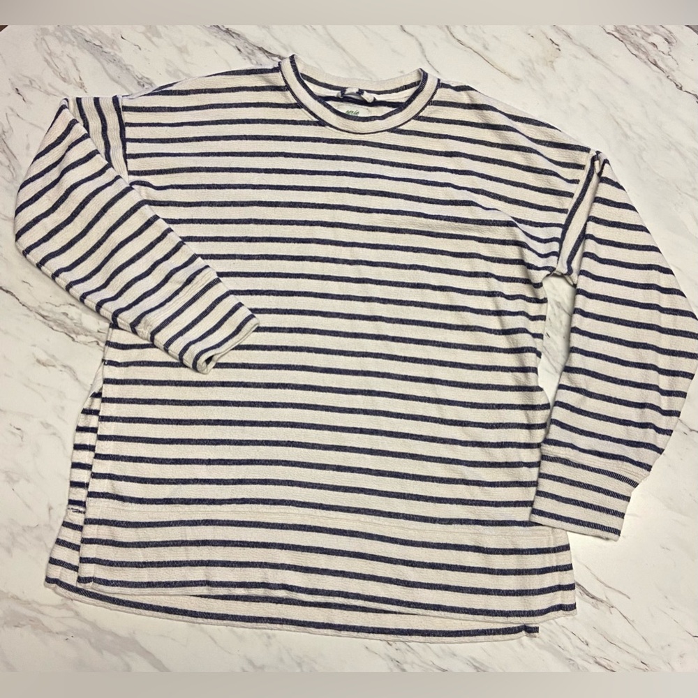 Aerie Women’s sweatshirt- Size S